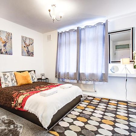 Gorgeous House 4 Bedrooms, 5-Baths In Central London Near Oxford Street المظهر الخارجي الصورة
