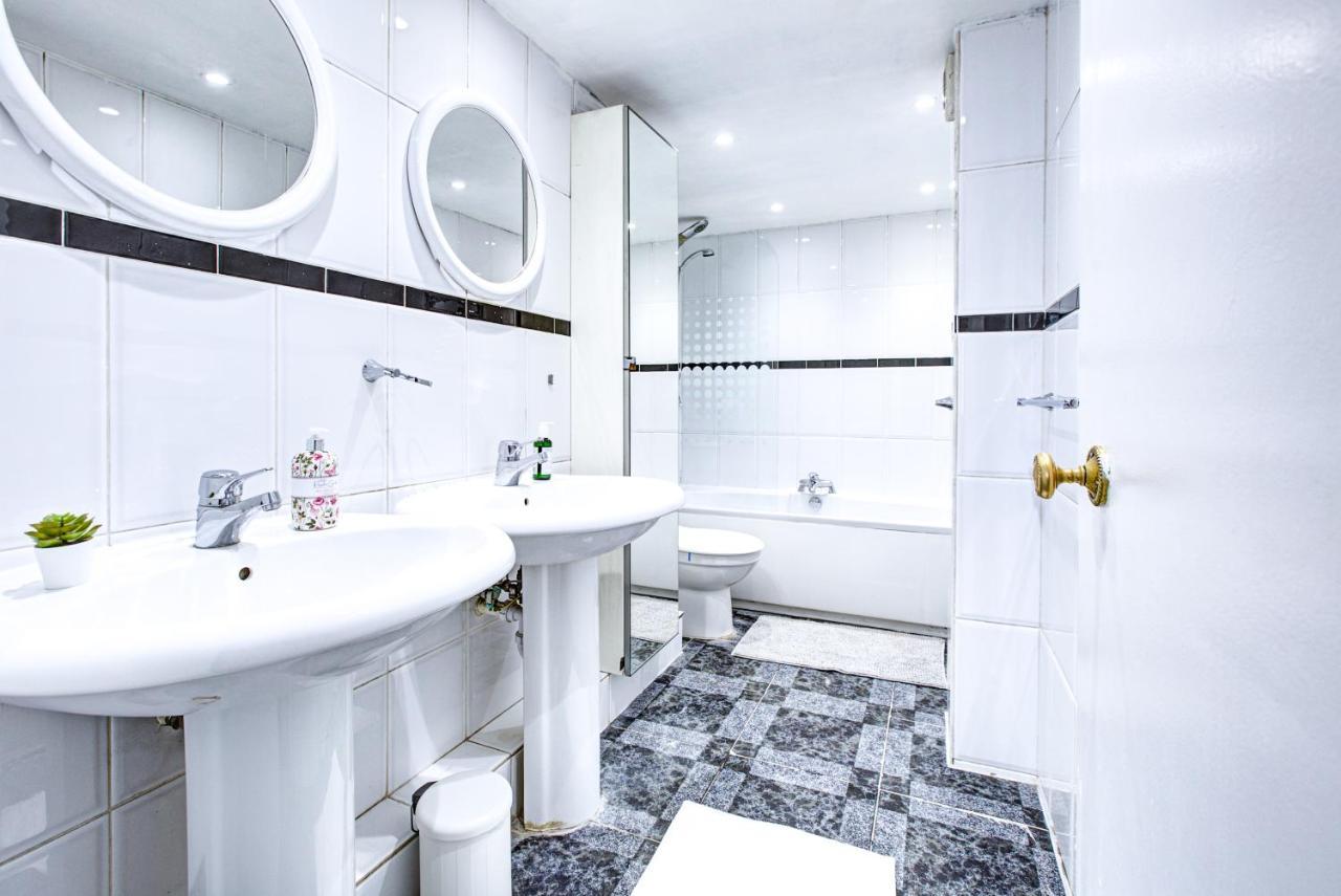 Gorgeous House 4 Bedrooms, 5-Baths In Central London Near Oxford Street المظهر الخارجي الصورة
